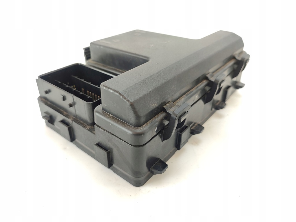 SKRZYNKA BEZPIECZNIKÓW FORD MONDEO MK5 LIFT (19-22) 2.0 HYBRID KG9T14D068NA Product image
