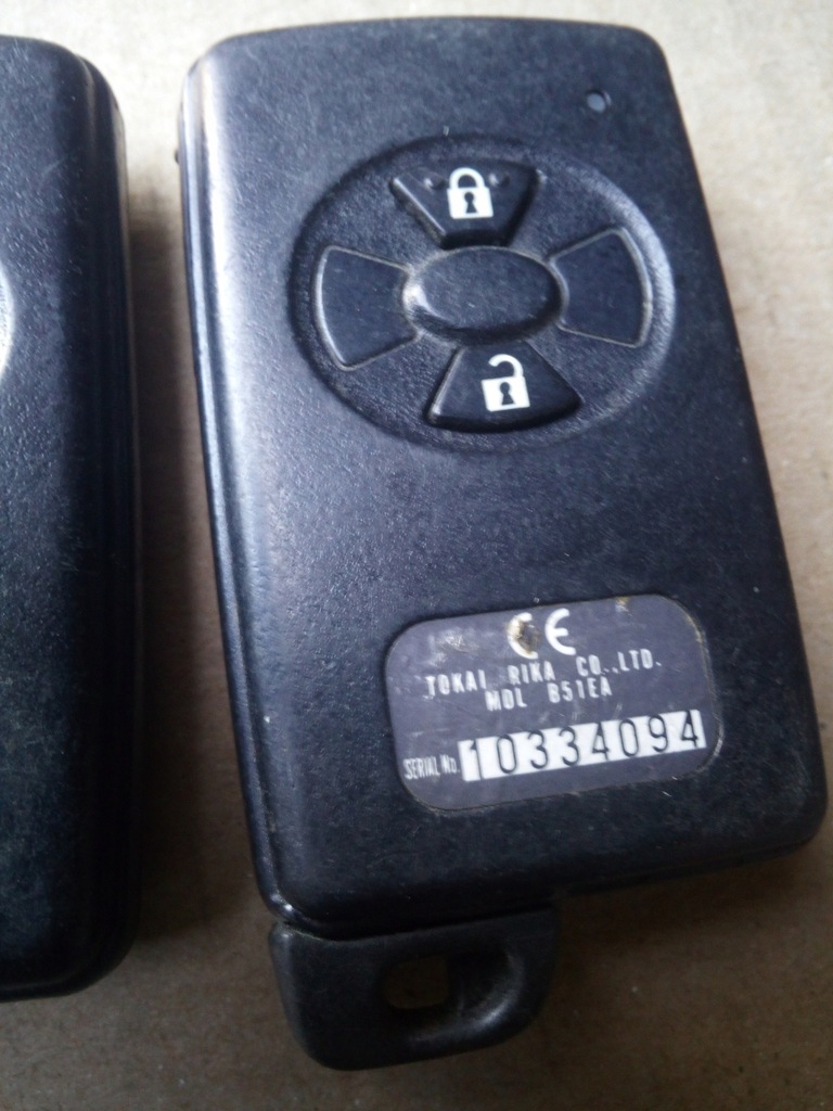 TOYOTA AURIS I 06-12 kluczyk smart-key b51ea Product image