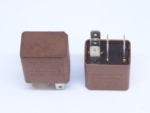 RELAY 12V FIAT ALFA LANCIA 677.30 D272